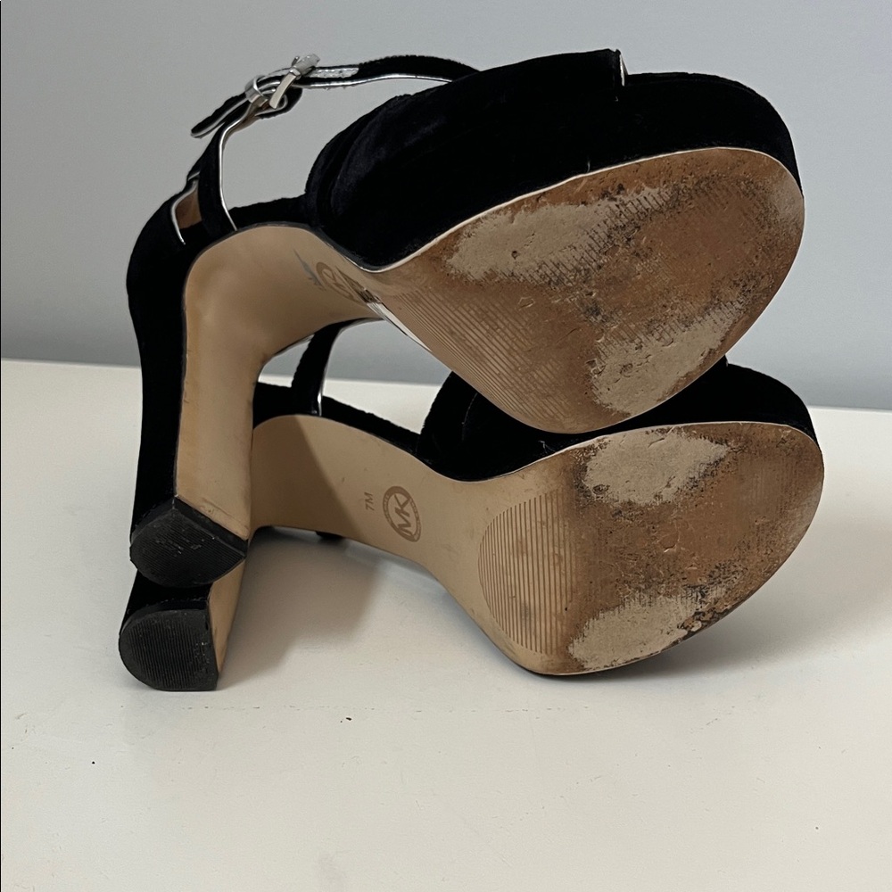 Michael Kors black velvet open toe platform high Heels 7M silver buckle accent - Picture 9 of 13